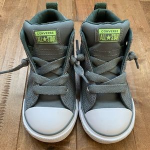 New Converse grey toddler size 8